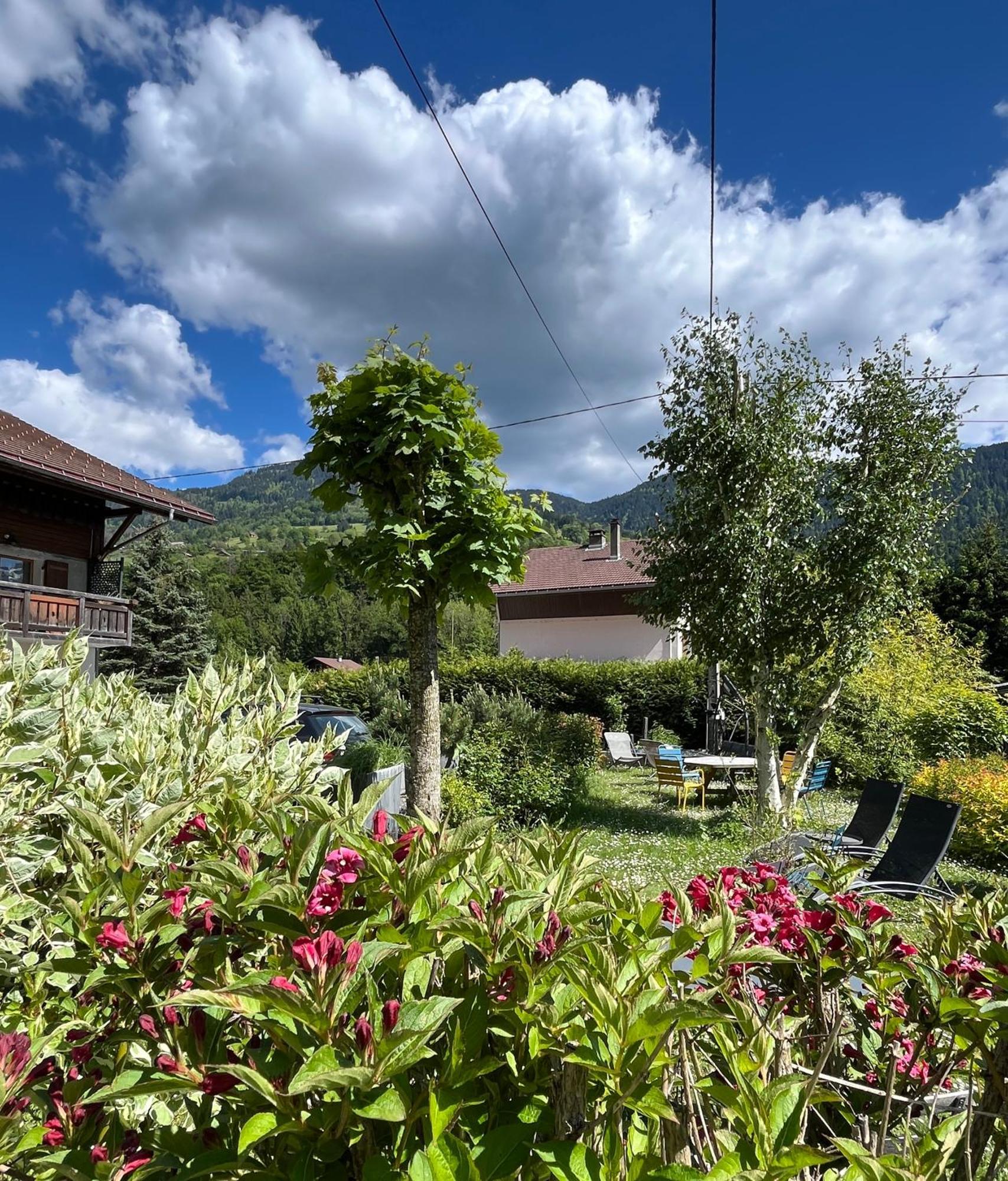 Appartement Lapreski, Spacieux, Proche Lac D'Annecy, Randonnees Montagne Thônes Exterior foto